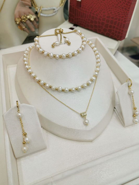 Ensemble ✨ JOHAR HOR